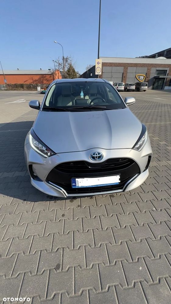 Toyota Yaris - 1