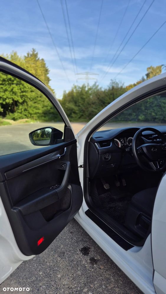 Skoda Octavia 1.5 TSI ACT Style - 6