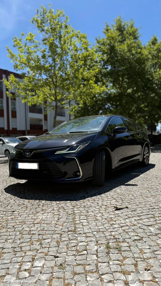 Toyota Corolla SD 1.8 Hybrid Exclusive - 3