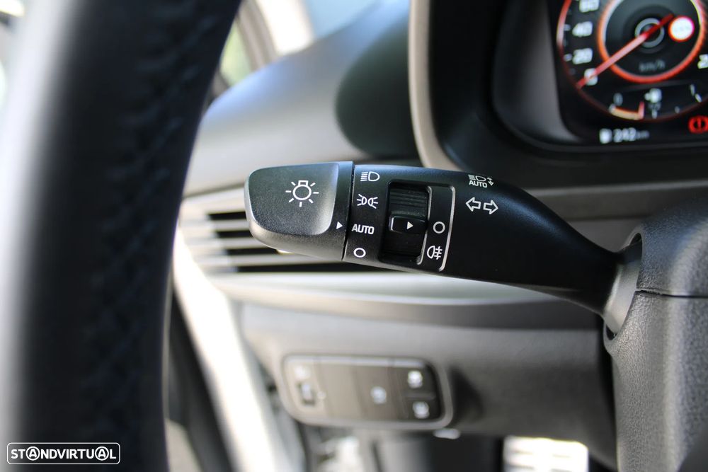 Hyundai Bayon 1.0 T-GDI Premium - 16