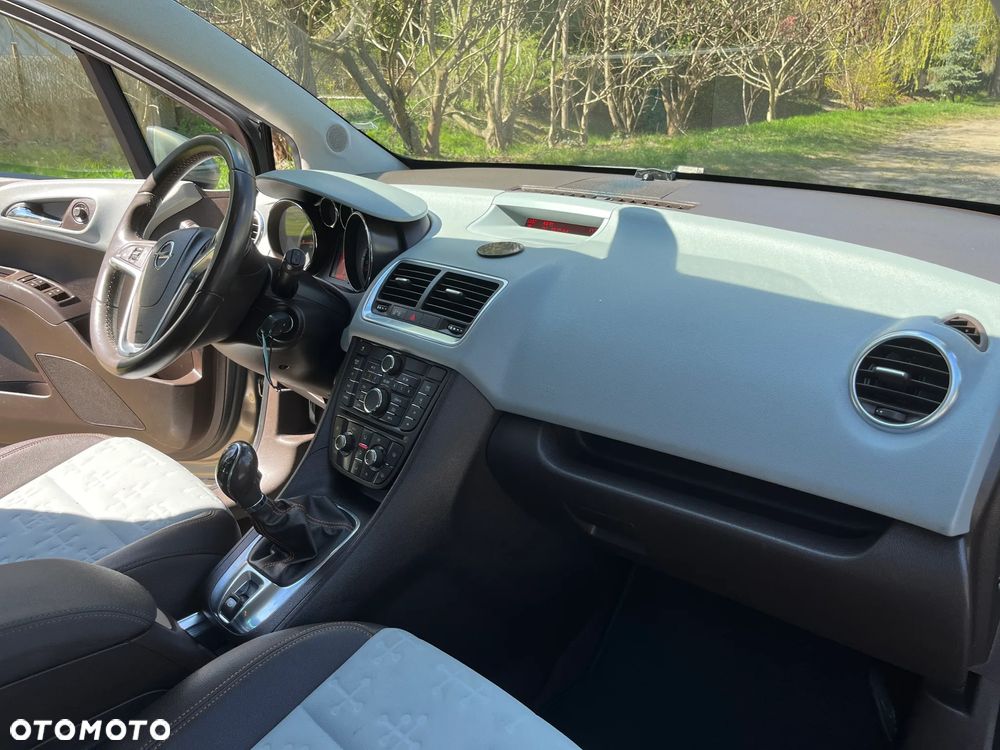 Opel Meriva 1.4 Style - 10