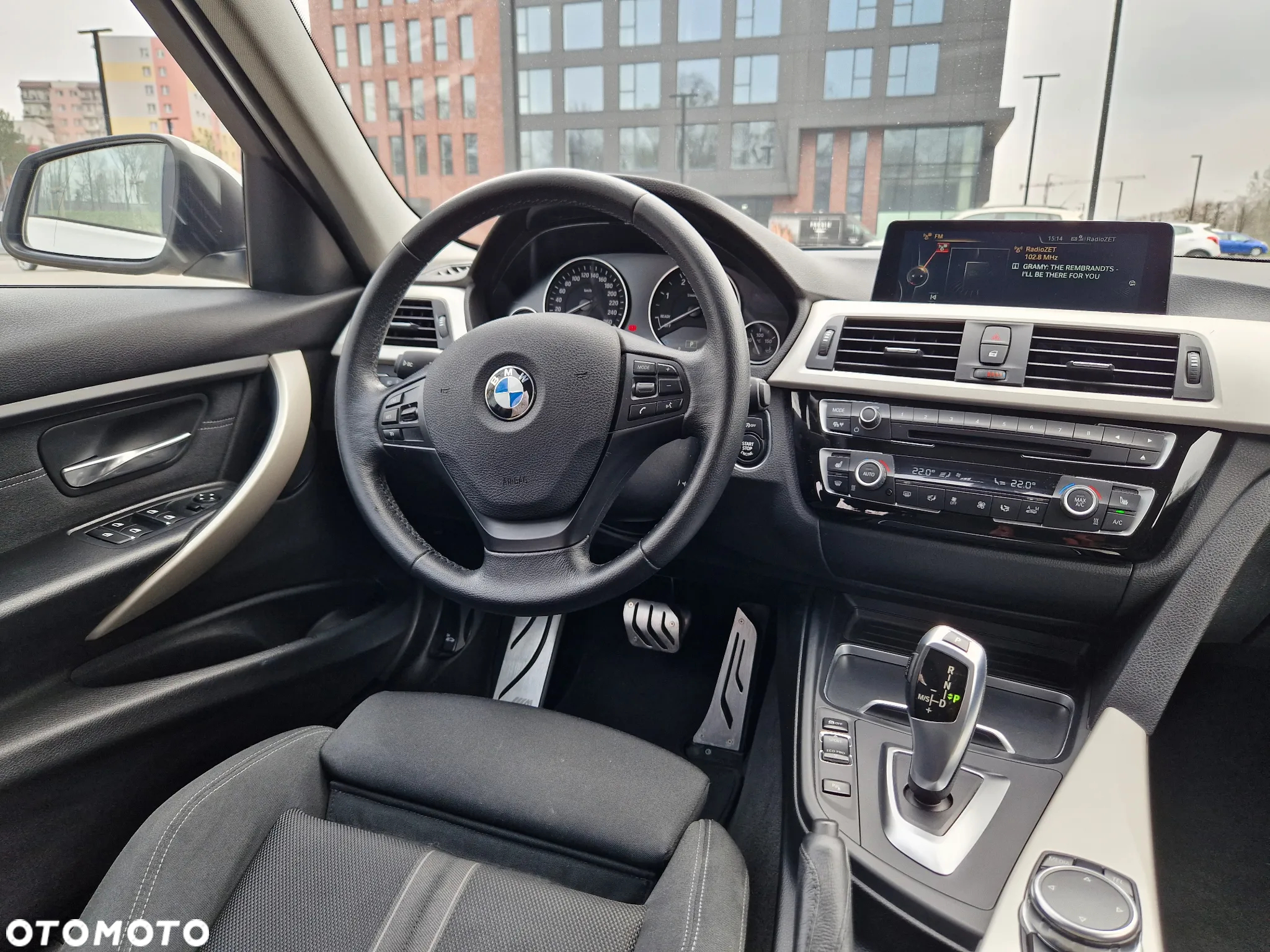 BMW Seria 3 318d Touring Advantage - 15