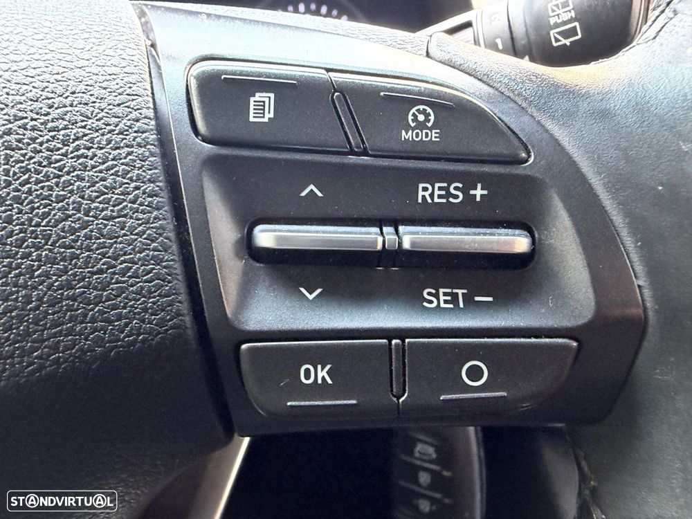 Hyundai i30 SW 1.6 CRDi Style+Navi - 30
