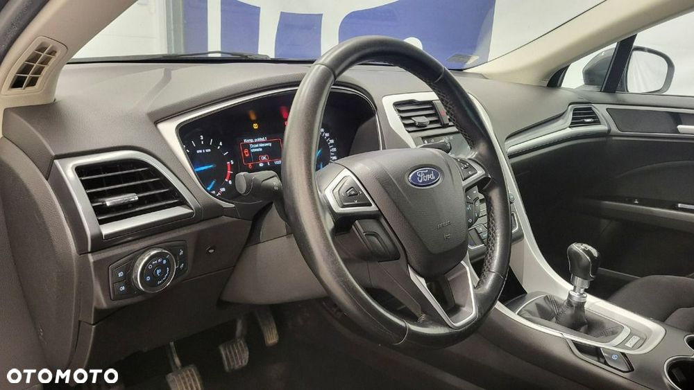 Ford Mondeo - 12