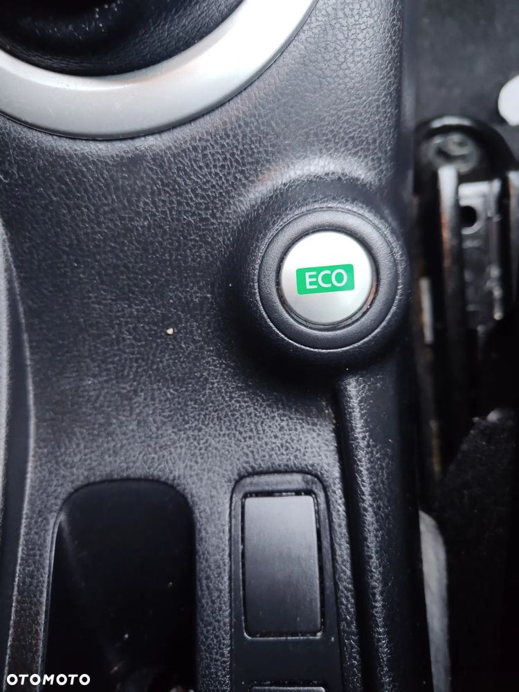 Nissan Note 1.2 DIG-S Tekna EU6 - 14