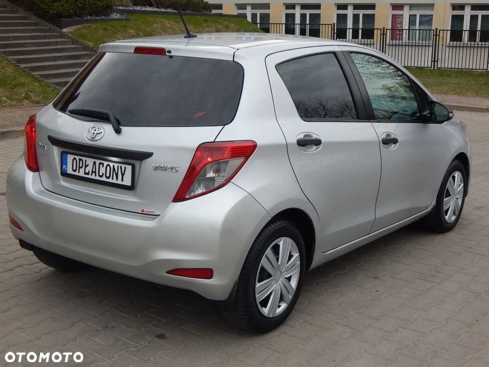 Toyota Yaris 1.33 VVT-i Comfort - 4