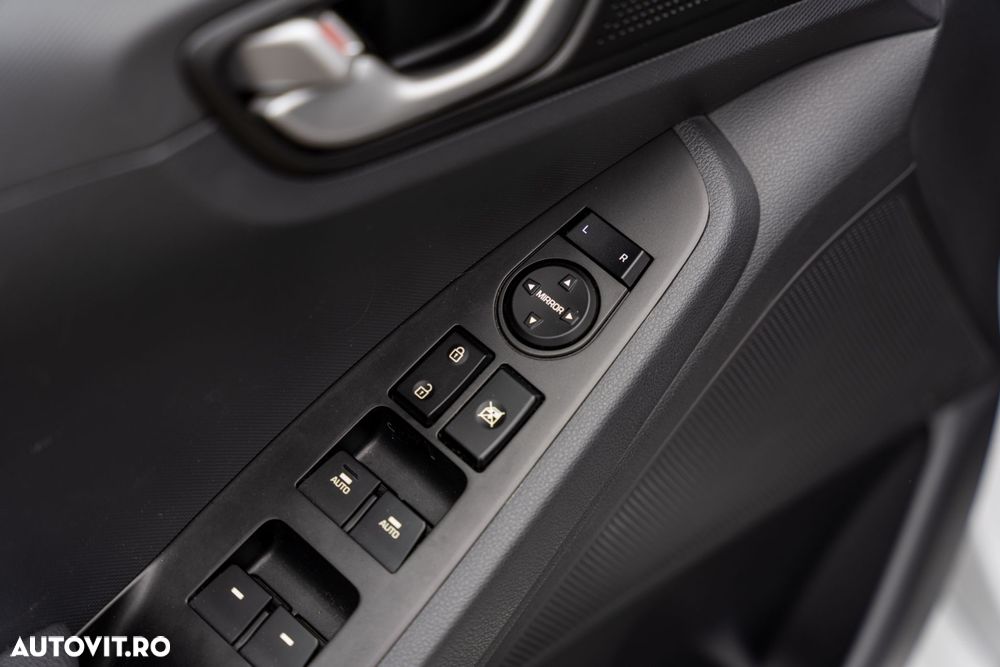 Hyundai IONIQ 141CP Exclusive - 32