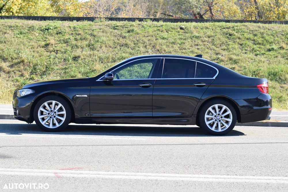 BMW Seria 5 525d Sport-Aut. - 35