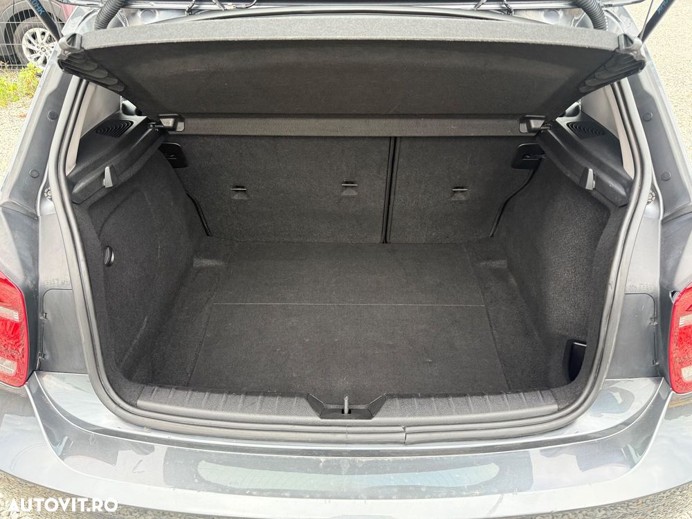 BMW Seria 1 116i - 13