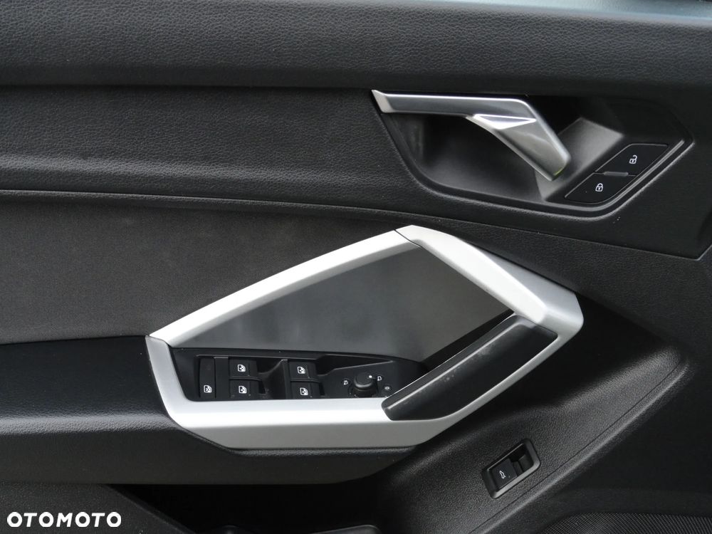 Audi Q3 Sportback 35 TFSI S tronic - 22