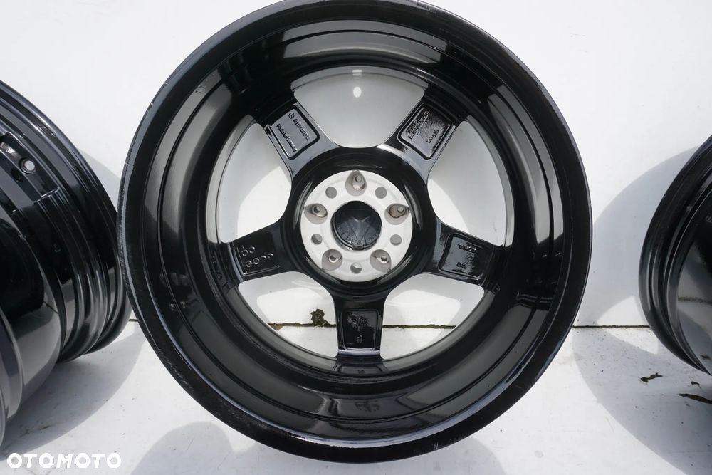 Mercedes W211 EQC 5x112 18 8J et30 9J et39 - 15