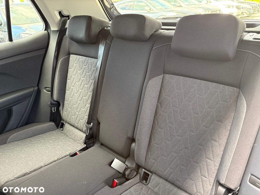 Volkswagen T-Cross - 15