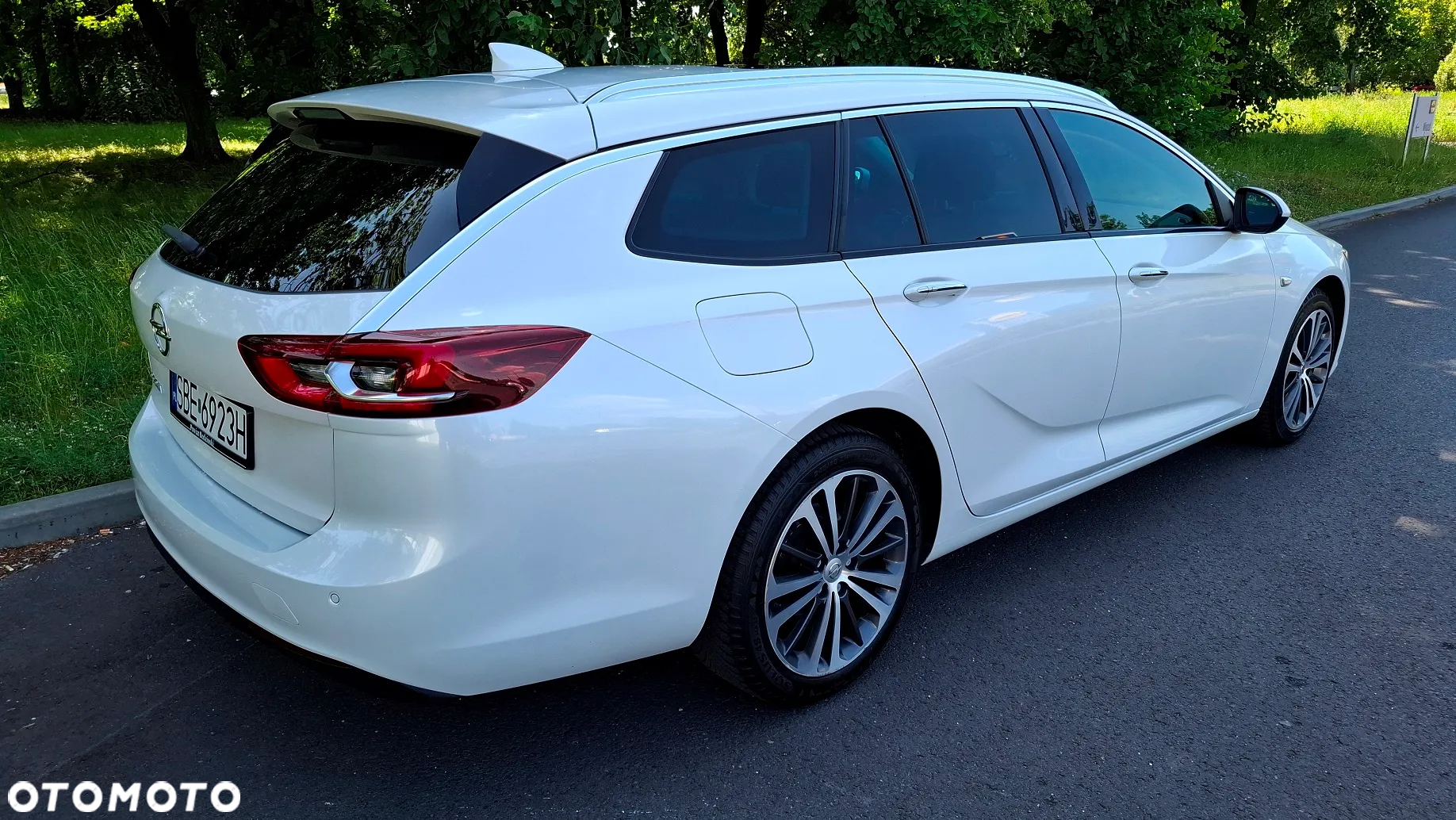 Opel Insignia 2.0 CDTI Executive S&S - 8