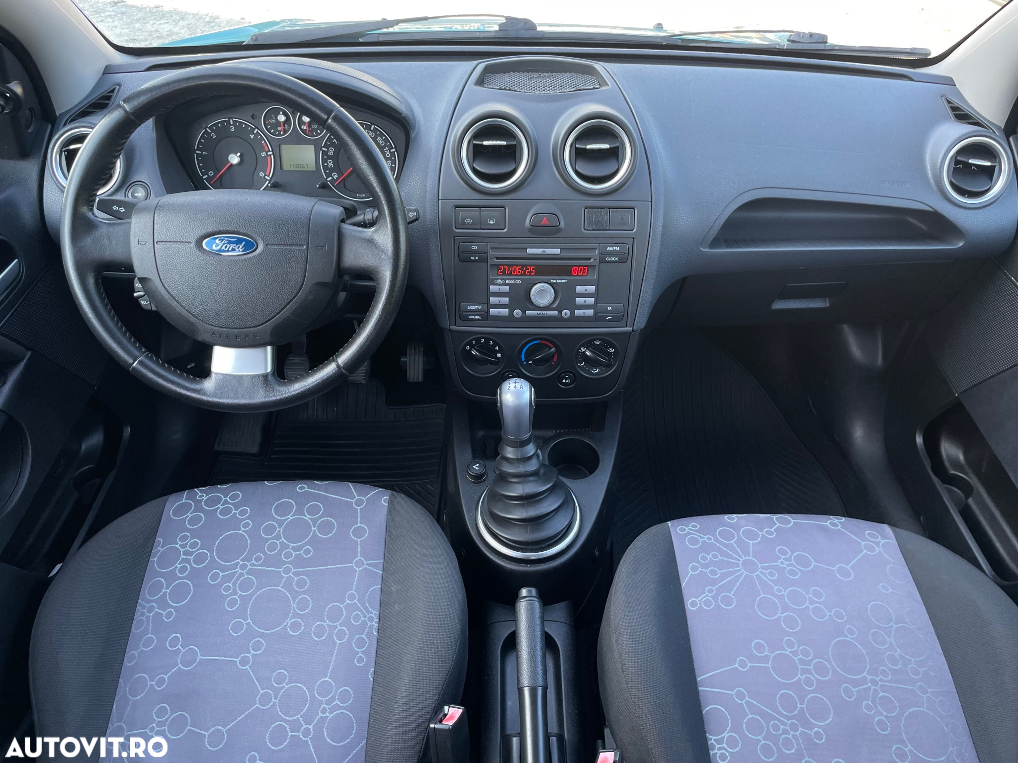 Ford Fiesta - 9