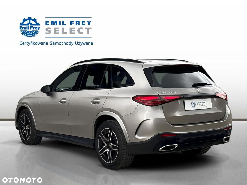 Mercedes-Benz GLC - 4