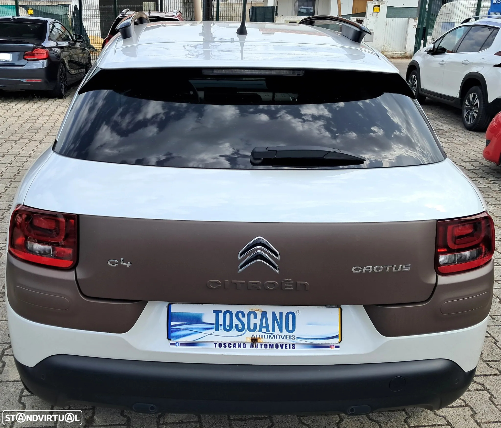 Citroën C4 Cactus 1.2 PureTech Shine - 22