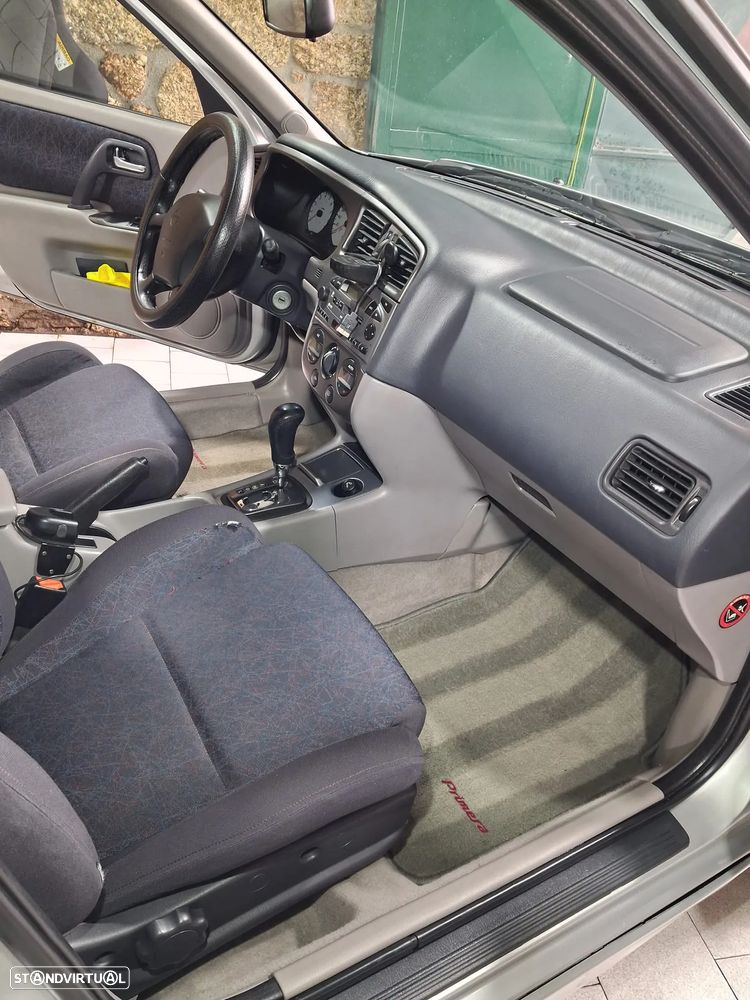 Nissan Primera - 4