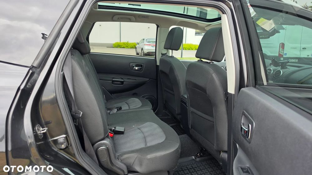 Nissan Qashqai+2 - 20