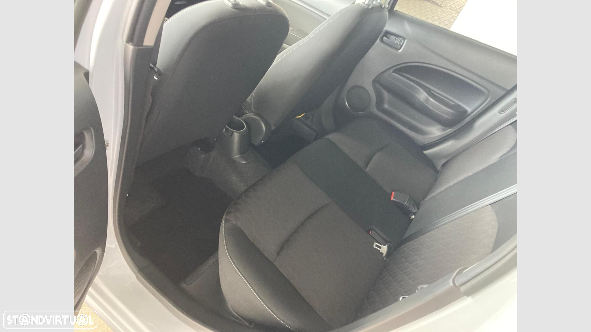 Mitsubishi Space Star 1.2 Connect Edition - 11