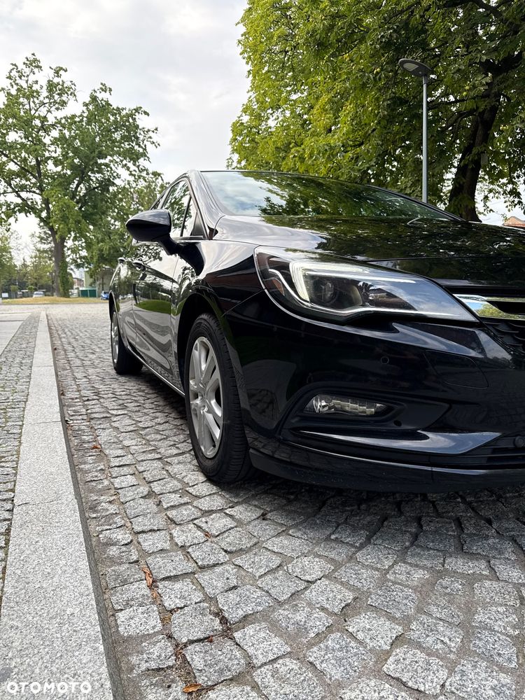 Opel Astra - 4