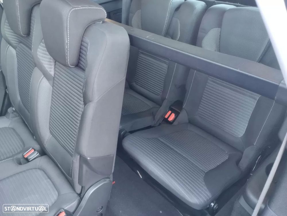 Renault Grand Scénic ENERGY dCi 130 INTENS - 17