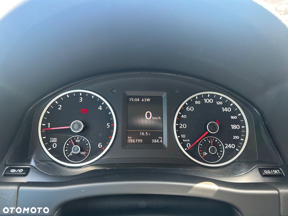 Volkswagen Tiguan 2.0 TDI DPF 4Motion BlueMotion Technology Exclusive - 15