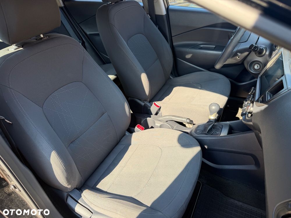 Kia Rio 1.2 Edition 7 - 13