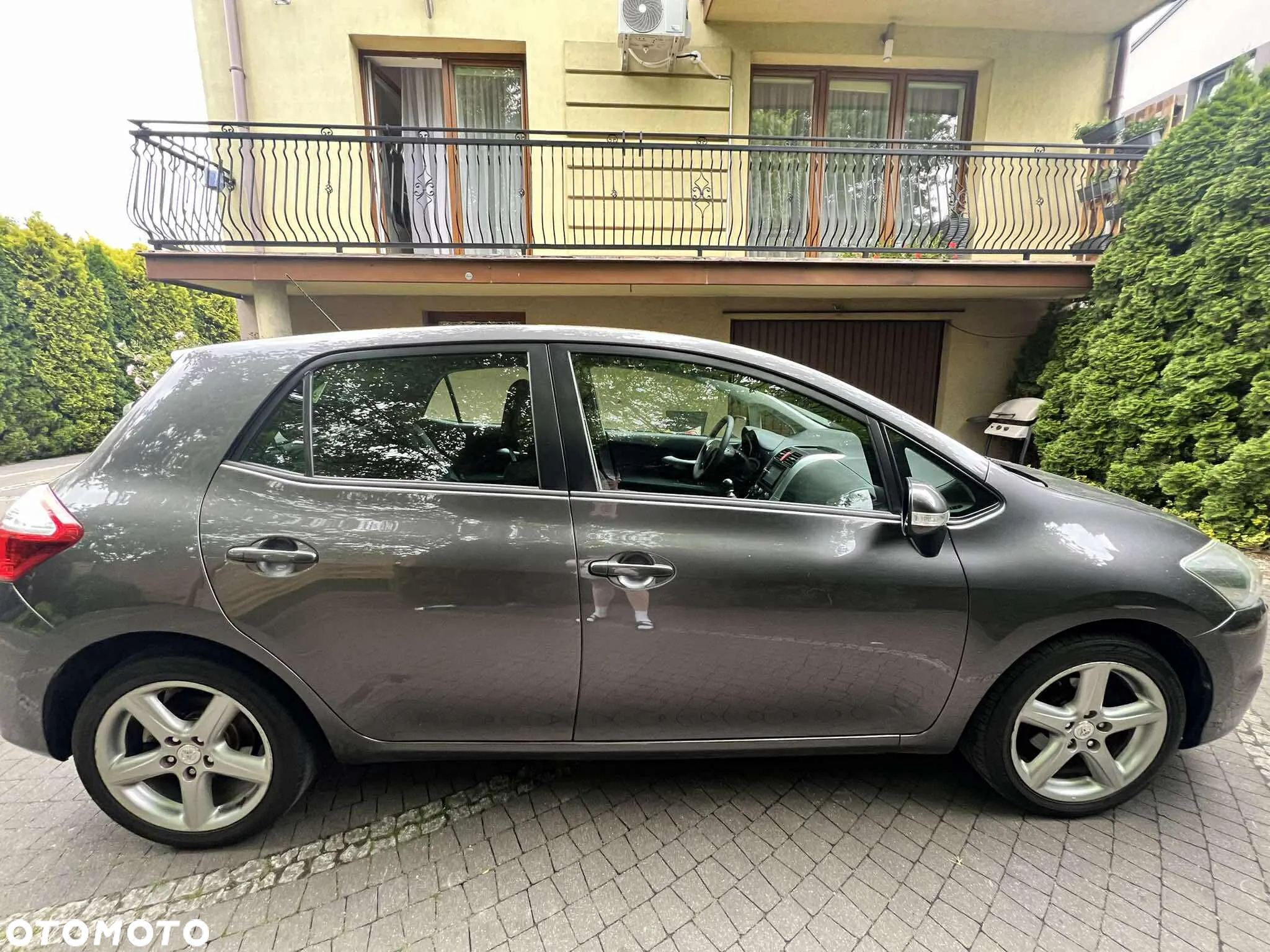 Toyota Auris 1.6 Comfort - 2