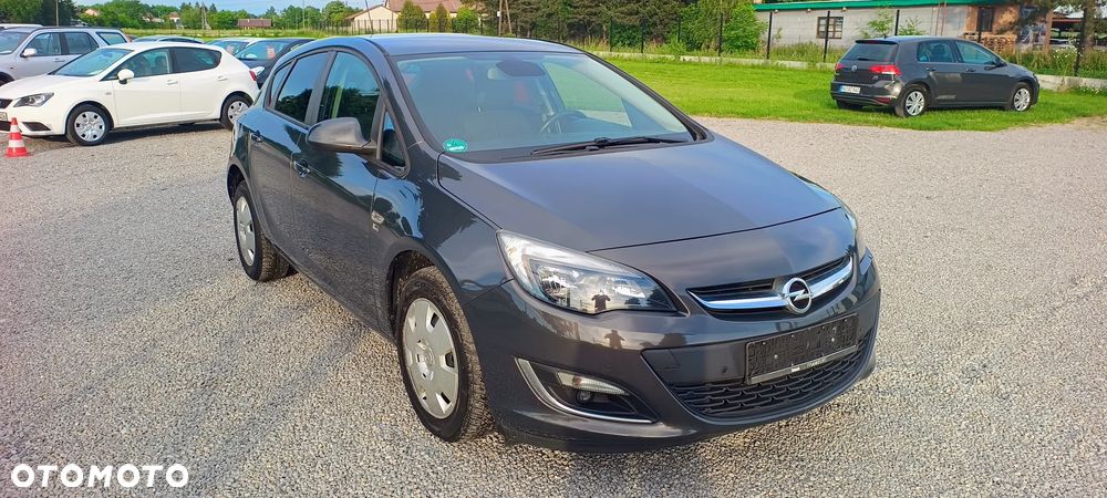 Opel Astra 1.4 Turbo 150 Jahre - 3