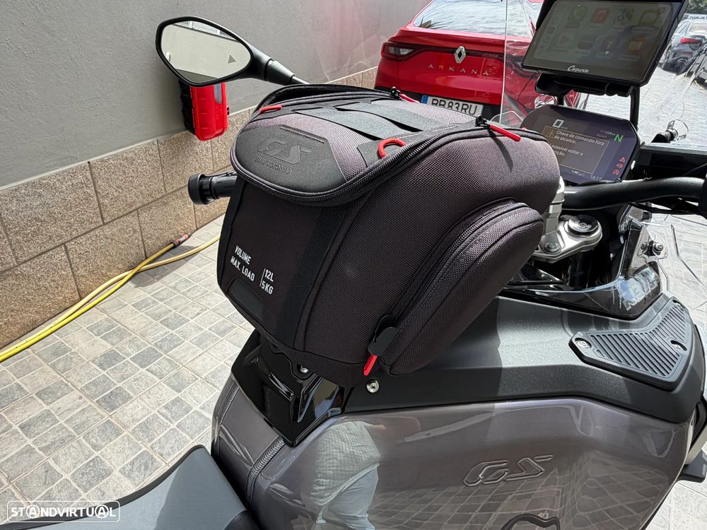 BMW R 1300 GS Adventure Triple Black - 9