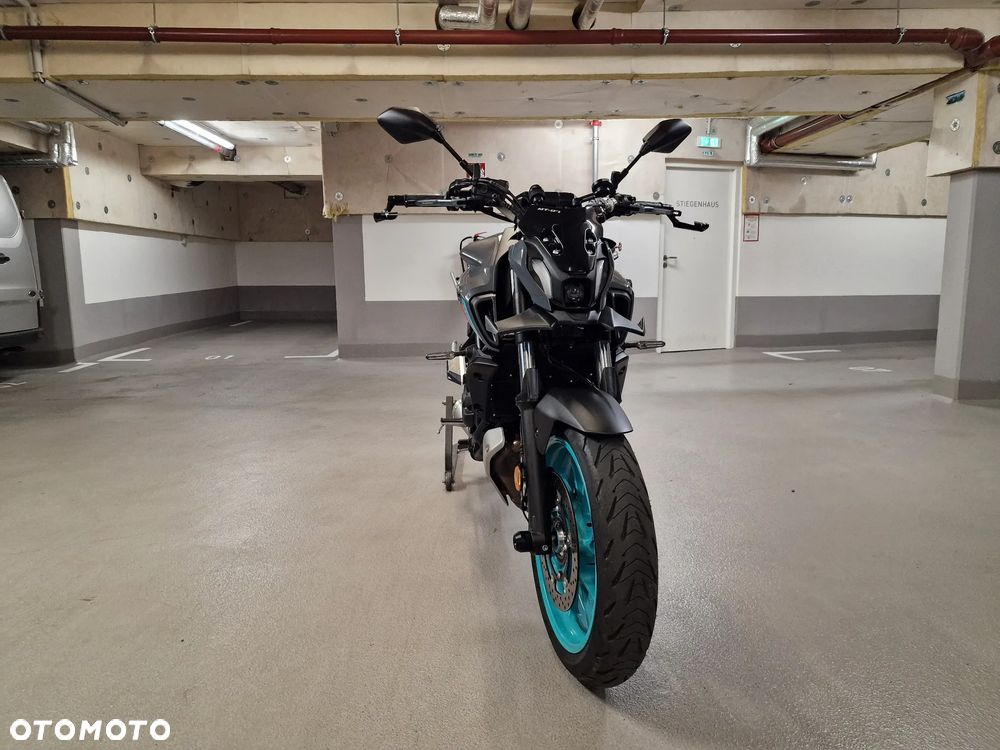 Yamaha MT - 3