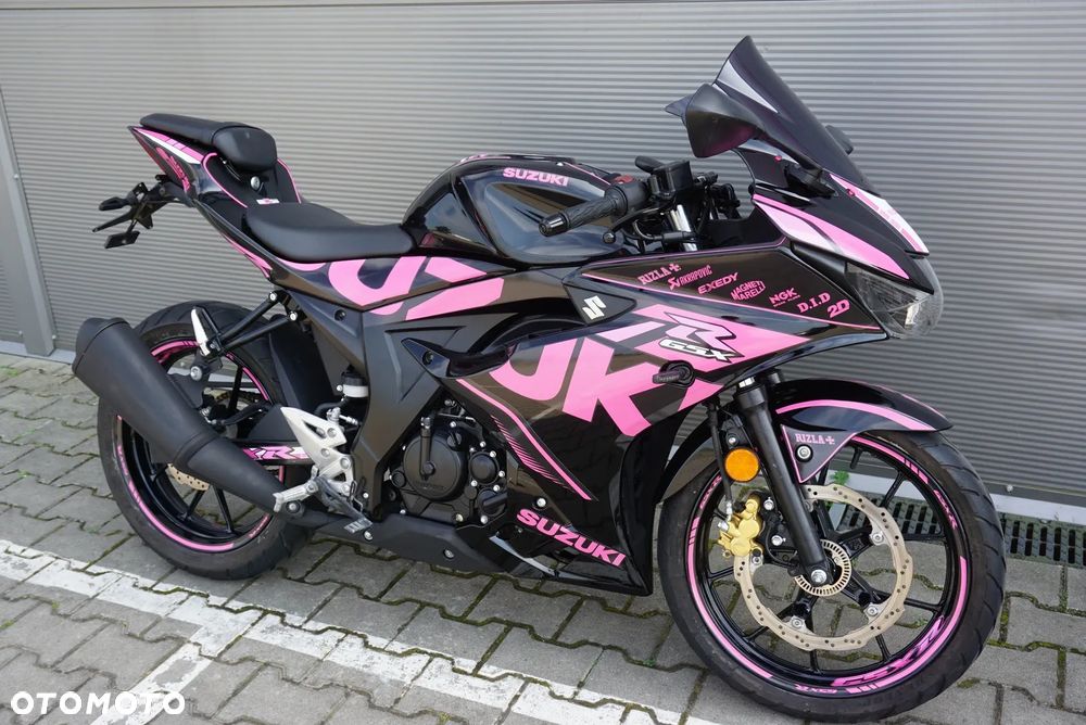 Suzuki GSX - 1