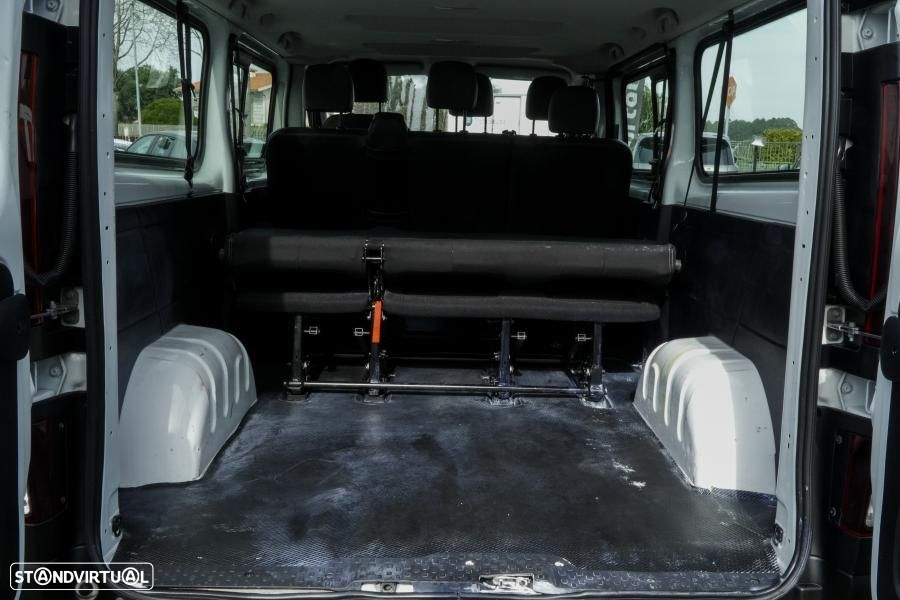 Nissan NV300 - 9