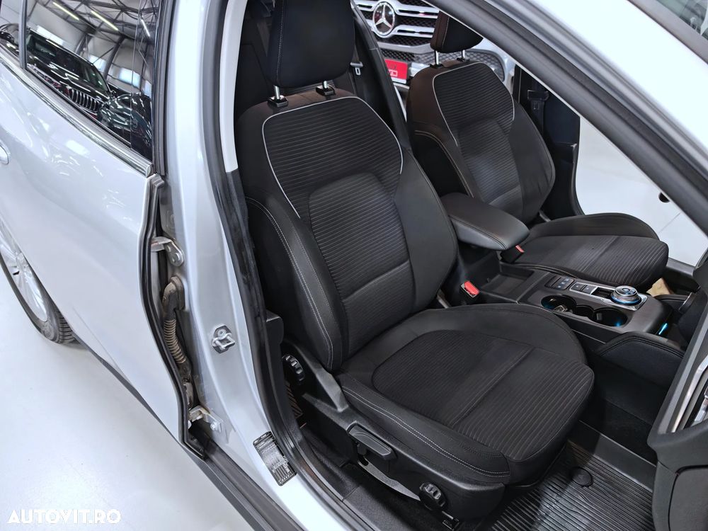 Ford Focus 2.0 EcoBlue Active Business - 10