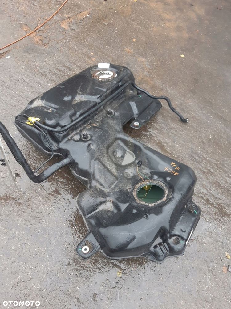 AUDI A6 C7 BENZYNA BAK ZBIORNIK PALIWA 4G0201021AC - 2