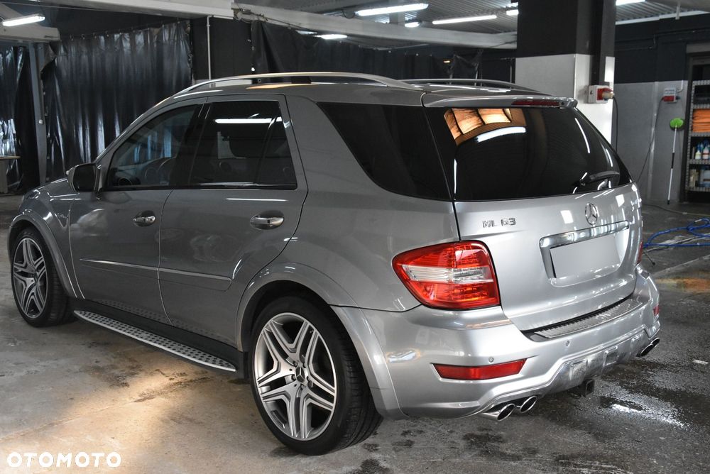 Mercedes-Benz ML 63 AMG 4-Matic - 7