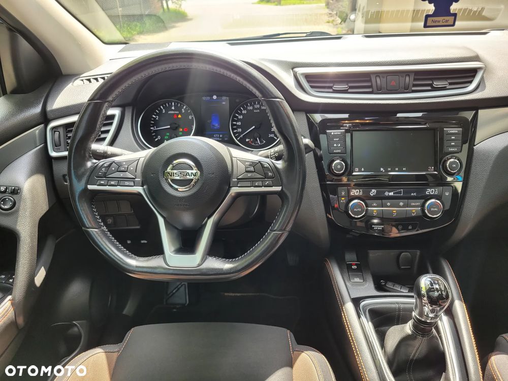 Nissan Qashqai 1.3 DIG-T MHEV N-Connecta - 27