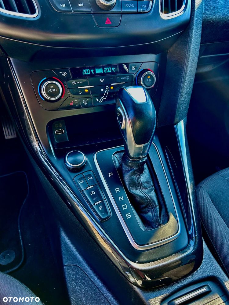 Ford Focus 2.0 TDCi Titanium ASS PowerShift - 11