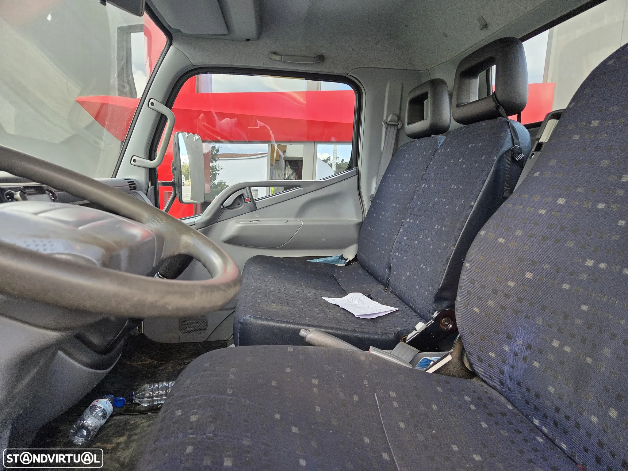 Mitsubishi Canter 7C15 7500kgs estrado porta carros e maquinas - 9