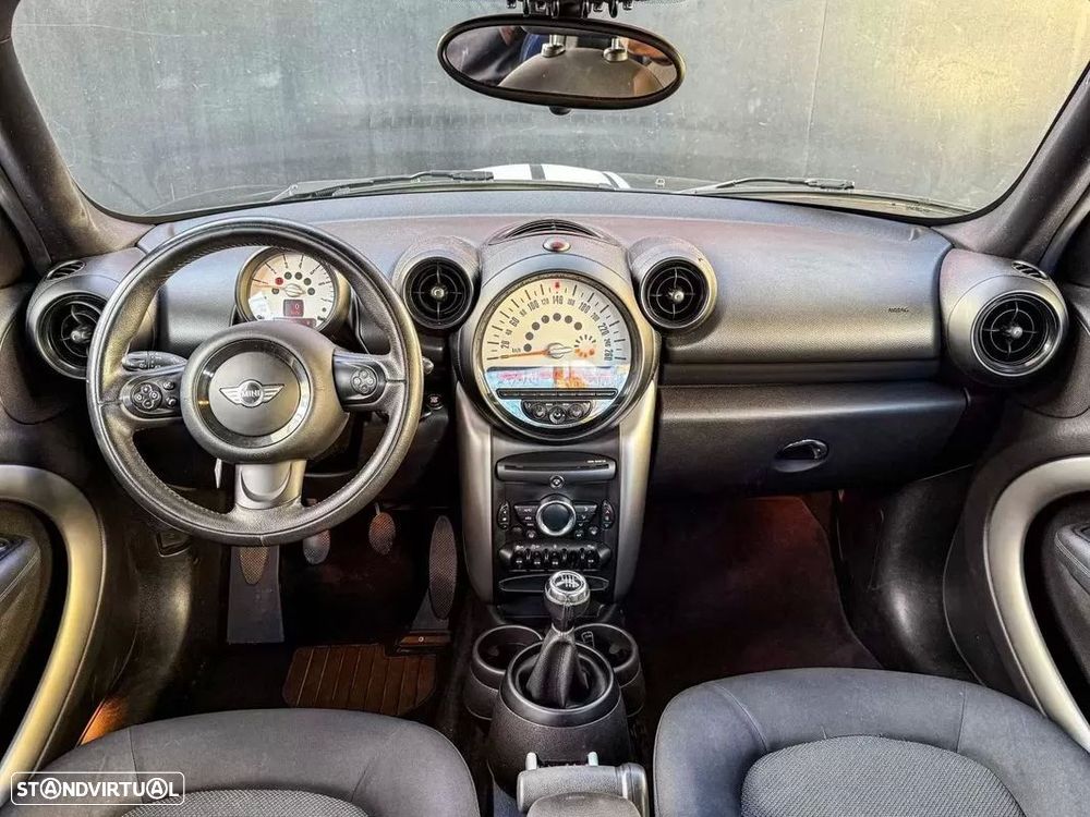 MINI Countryman One D - 7