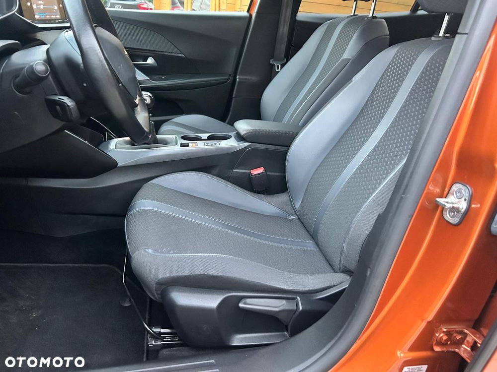 Peugeot 2008 1.2 Pure Tech GPF Active S&S - 20