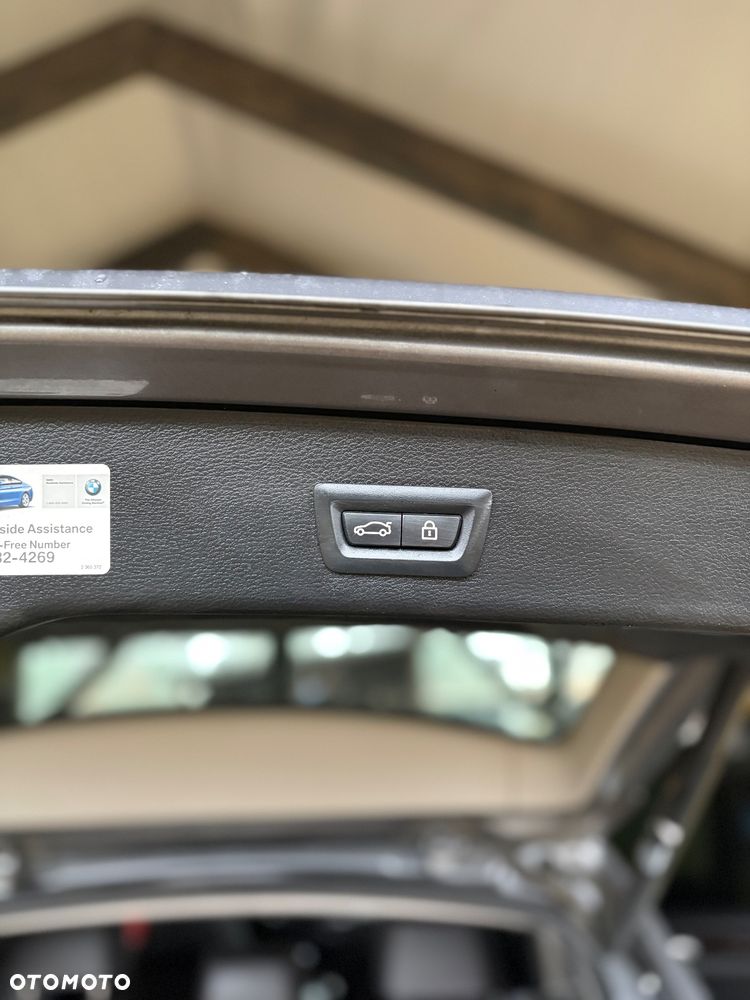 BMW X3 xDrive28i xLine - 22