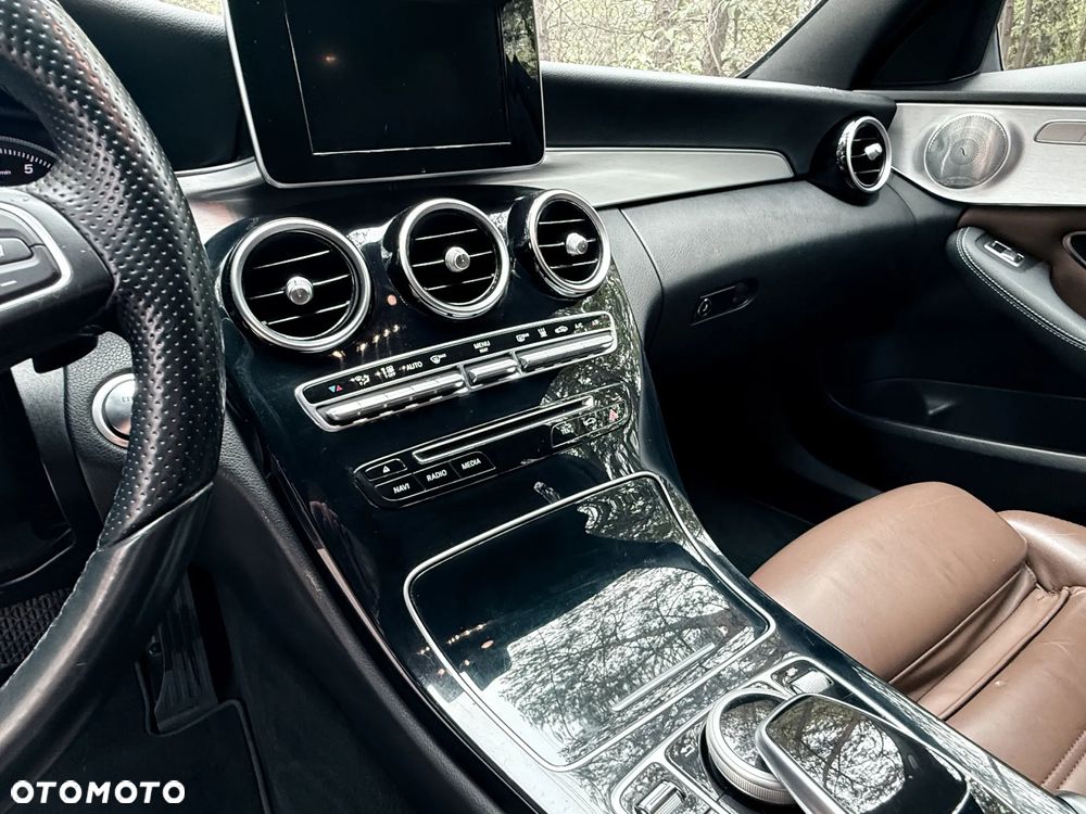 Mercedes-Benz Klasa C 350 e 7G-TRONIC Avantgarde - 33