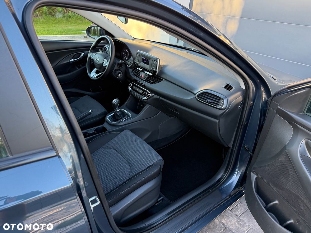 Hyundai i30 1.5 DPI Modern - 12
