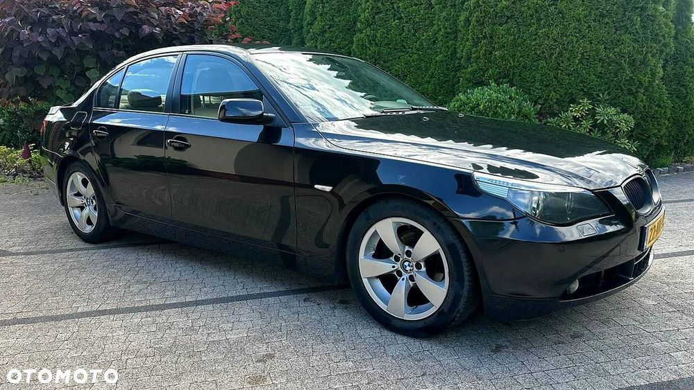 BMW Seria 5 - 21