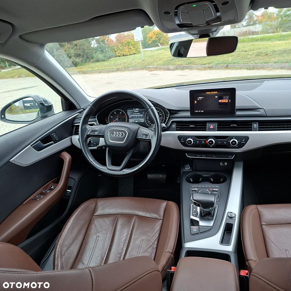 Audi A4 Limousine - 32
