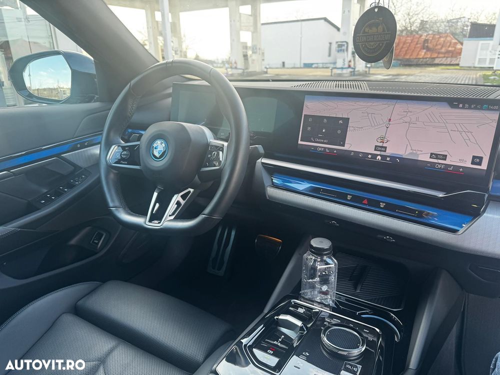 BMW Seria 5 530e Aut. - 6