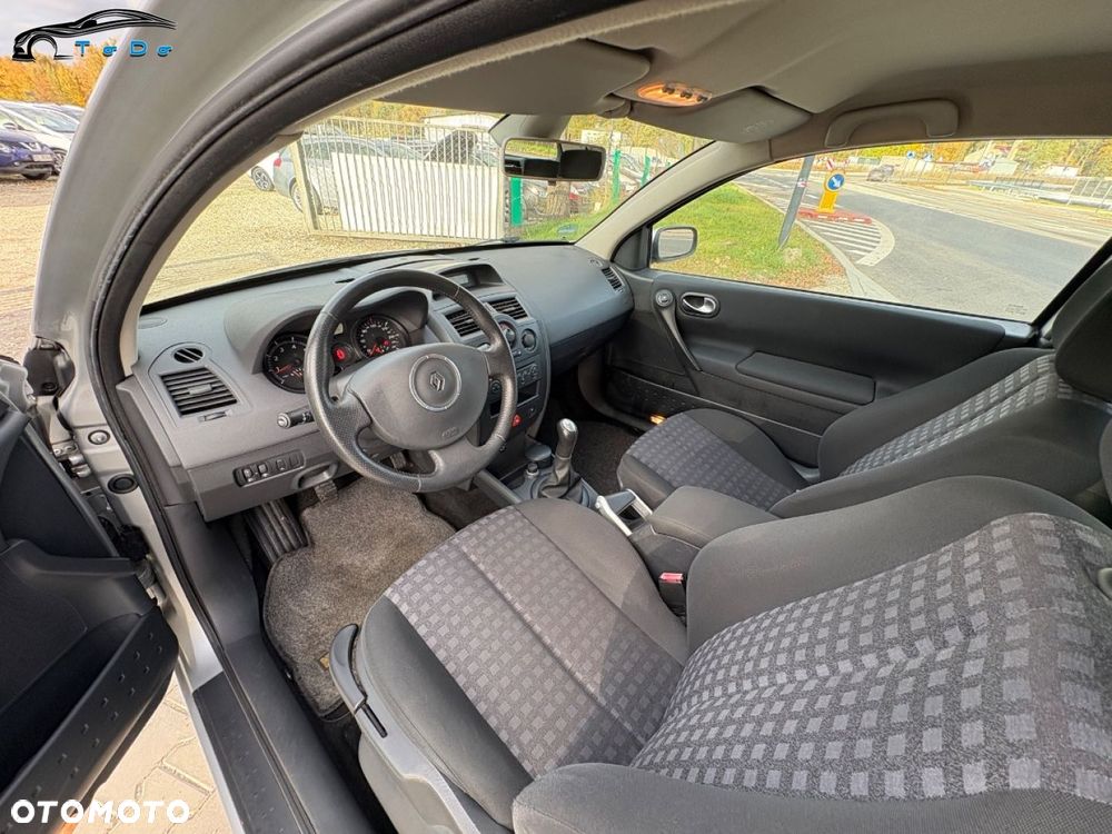 Renault Megane II 1.6 16V Authentique - 17