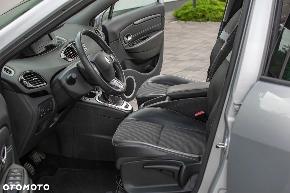 Renault Scenic - 5