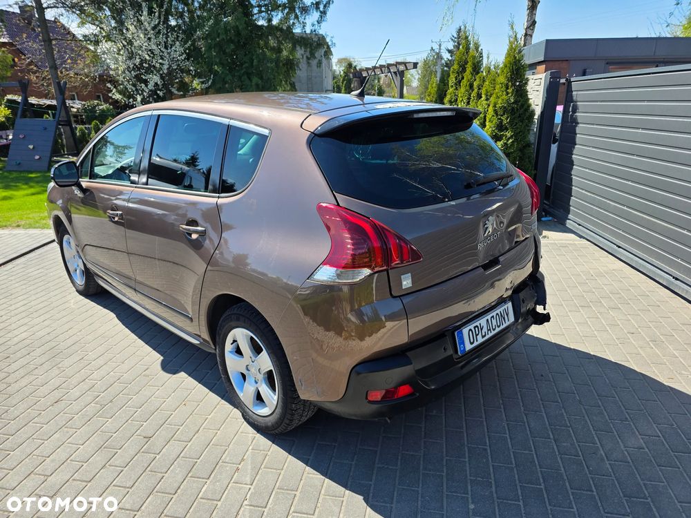 Peugeot 3008 2.0 HDi HYbrid4 - 3